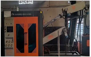 Dunamis Machine 3 Cavity PET Blow Moulding Machine - 1